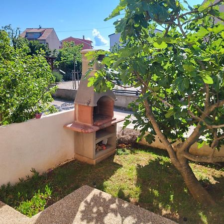 Apartment Luna Malinska Bagian luar foto